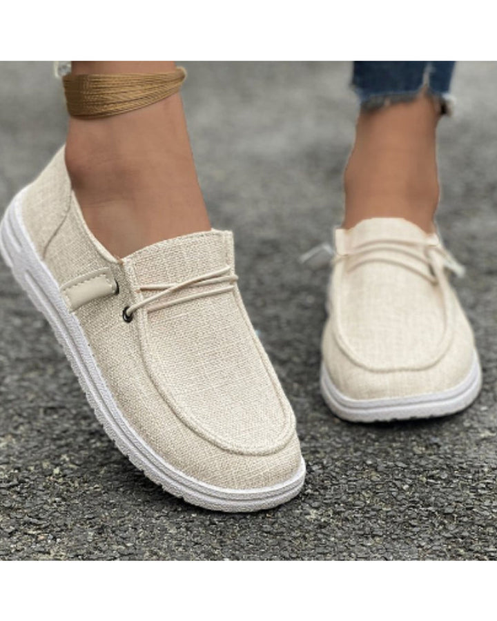 Ballerines unies à enfiler pour un style décontracté