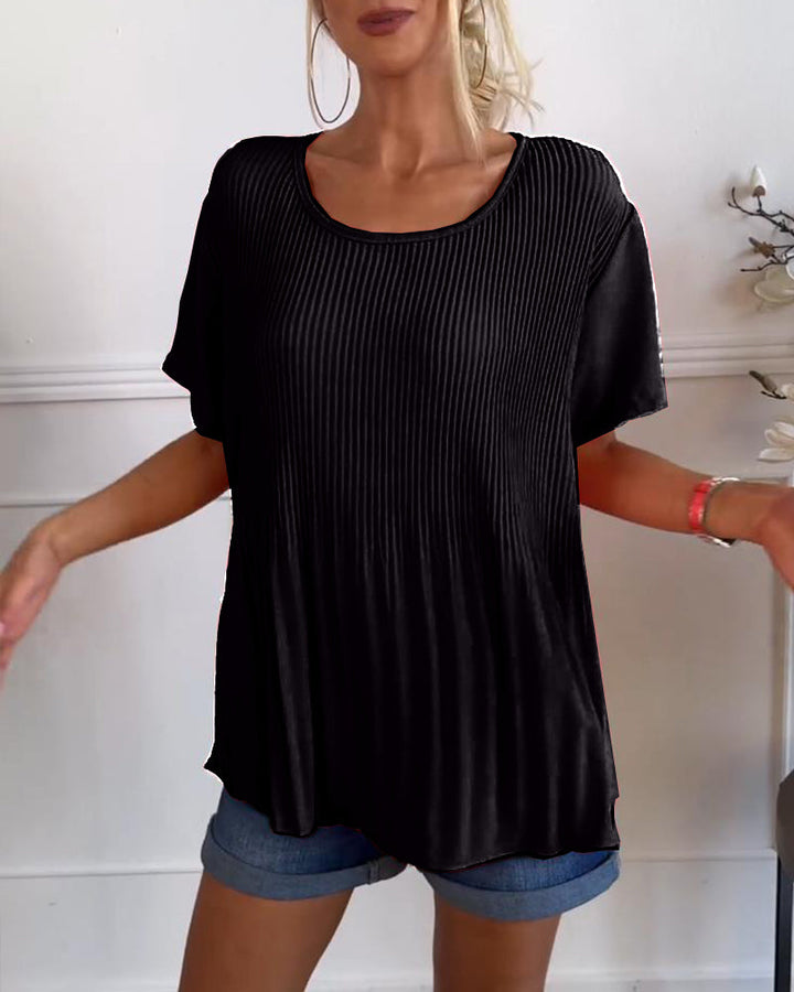 Uni Plissé Round Neck Blouse