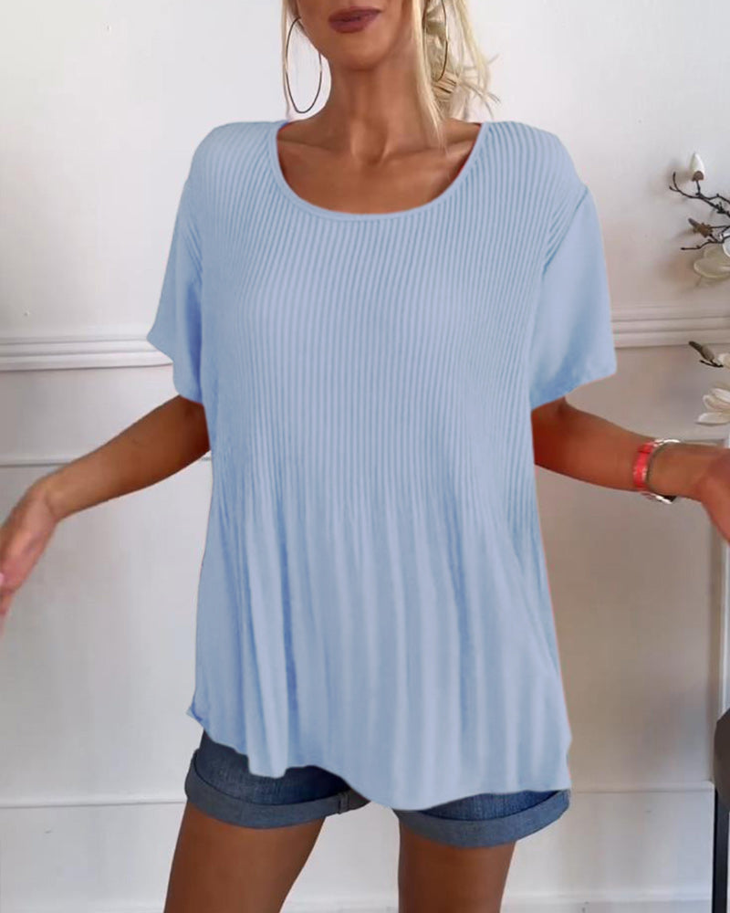 Uni Plissé Round Neck Blouse