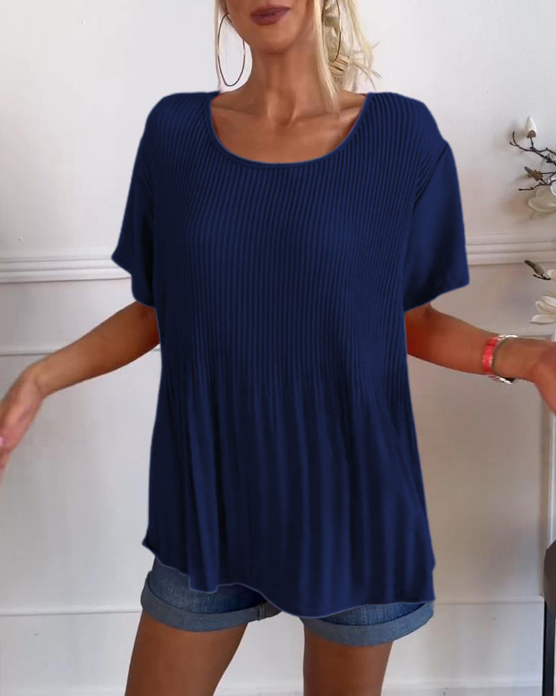 Uni Plissé Round Neck Blouse