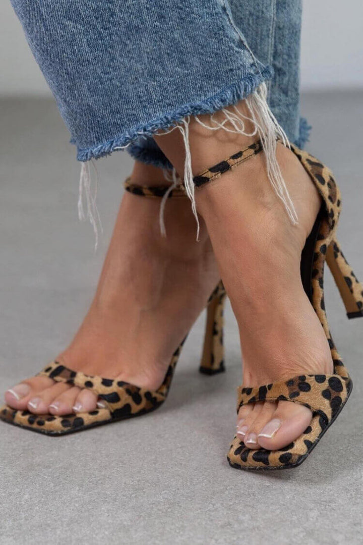 Giulia™ | Sandales à talon haut et imprimé animalier
