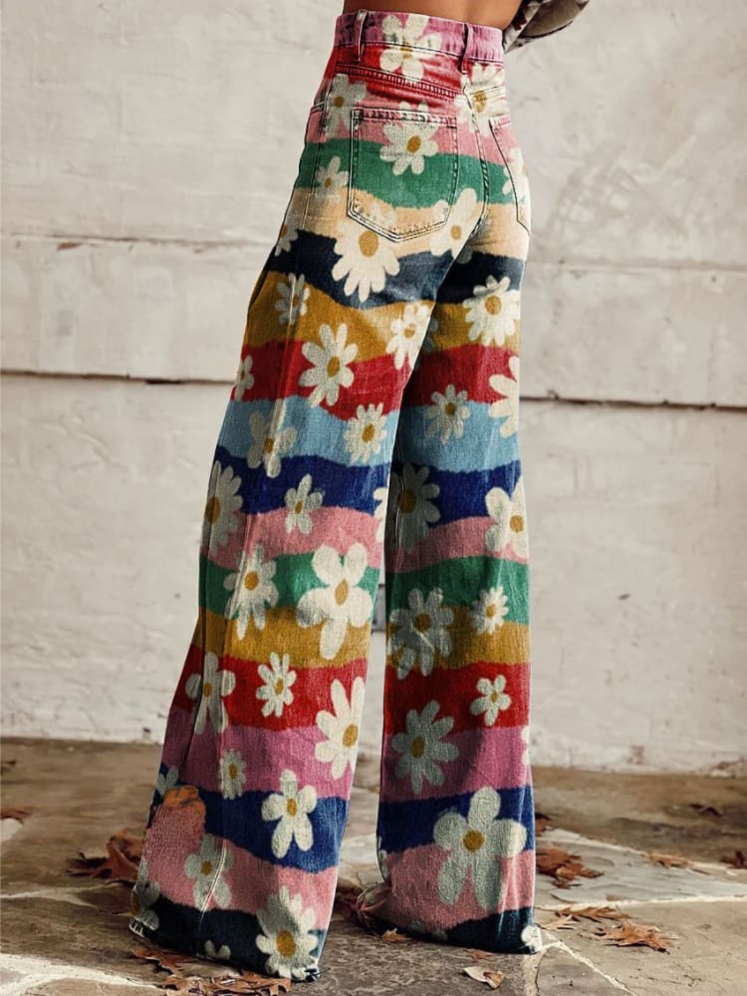 Savannah | Pantalon Flare Taille Haute à Fleurs Rétro