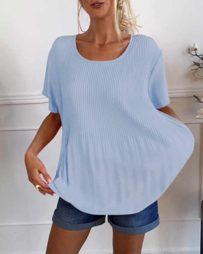Uni Plissé Round Neck Blouse