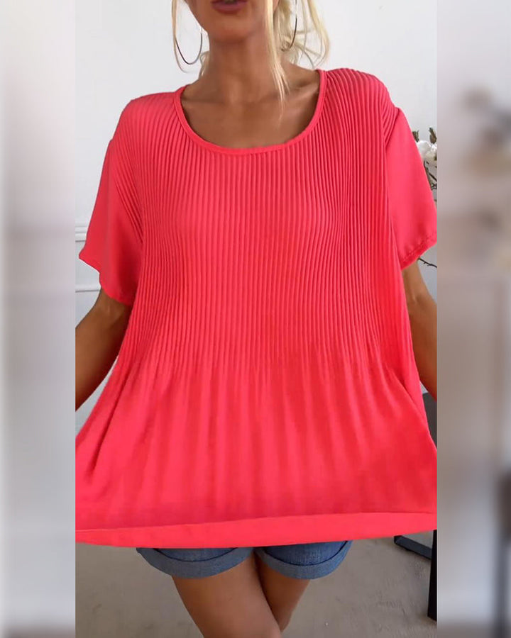 Uni Plissé Round Neck Blouse