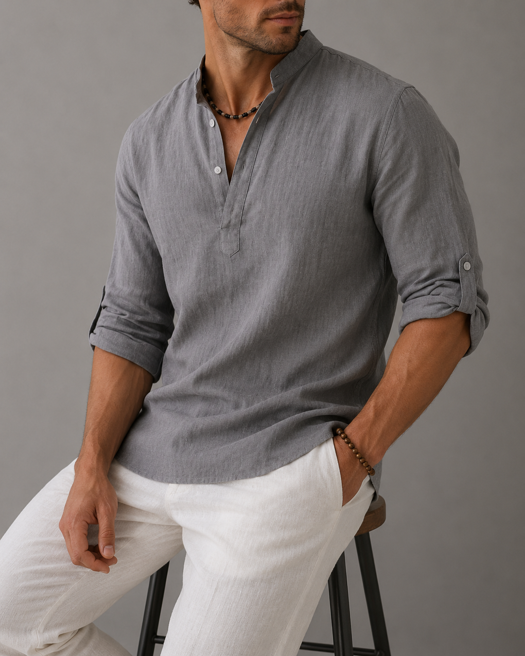 Chemise homme coupe ample col en V manches longues