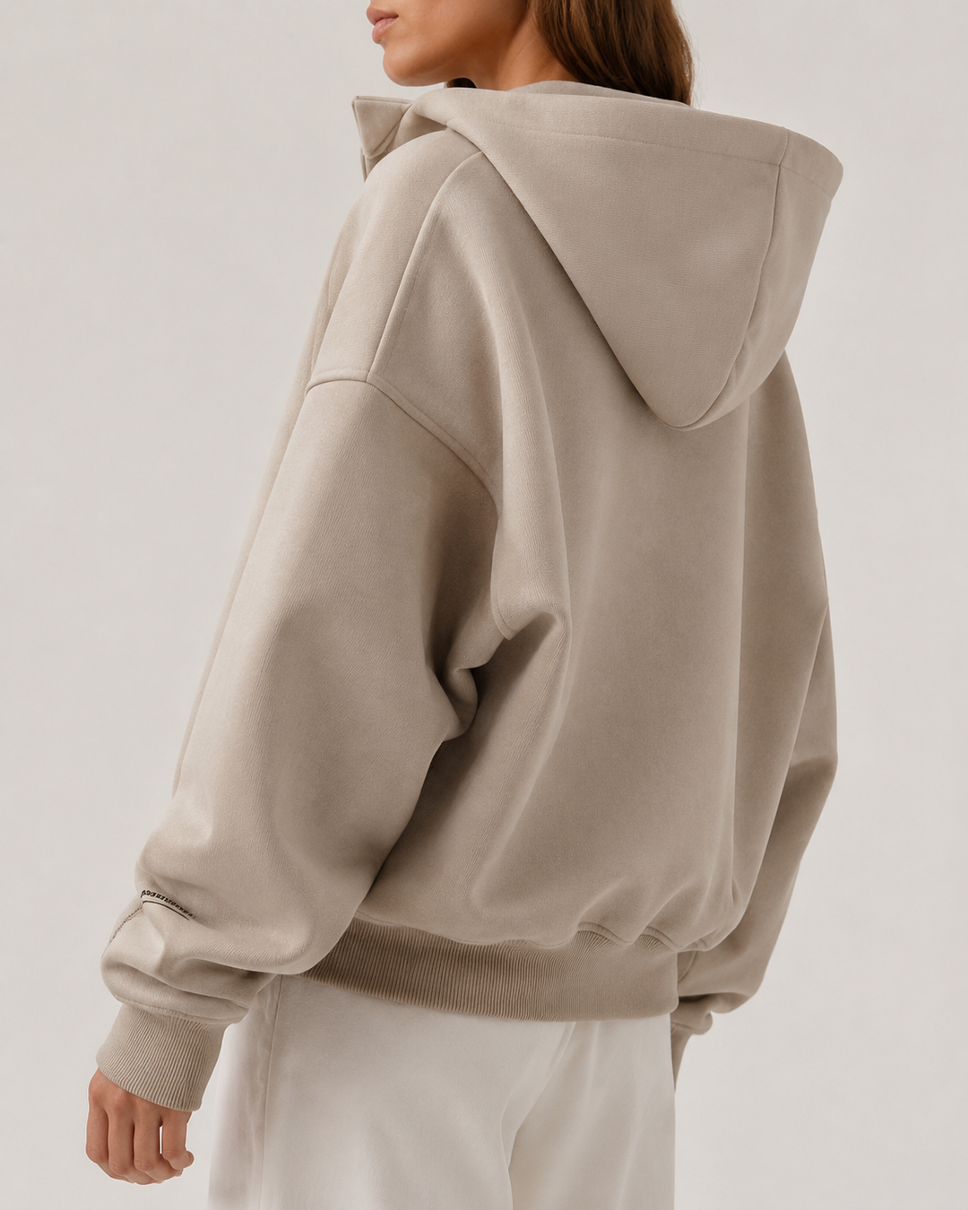 Sweat à Capuche Femme Oversize Épaules Tombantes – Nadège