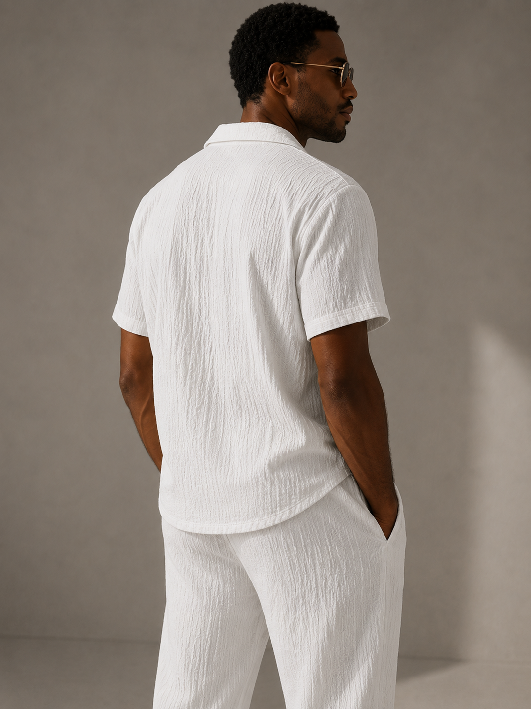Ensemble homme chemise manches courtes et pantalon