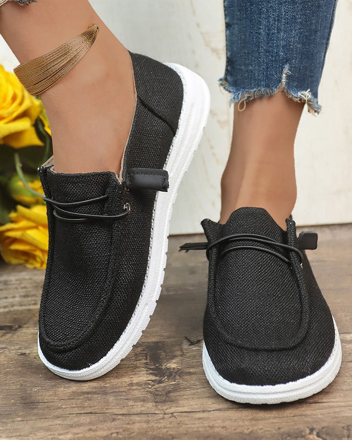 Ballerines unies à enfiler pour un style décontracté