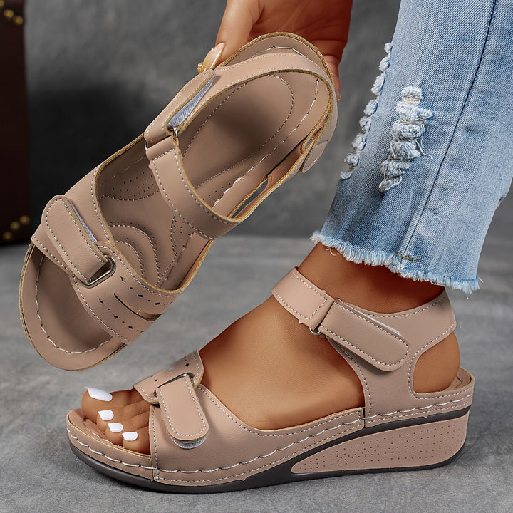 Noora™ | Aldona - Sandales orthopédiques à talon compensé
