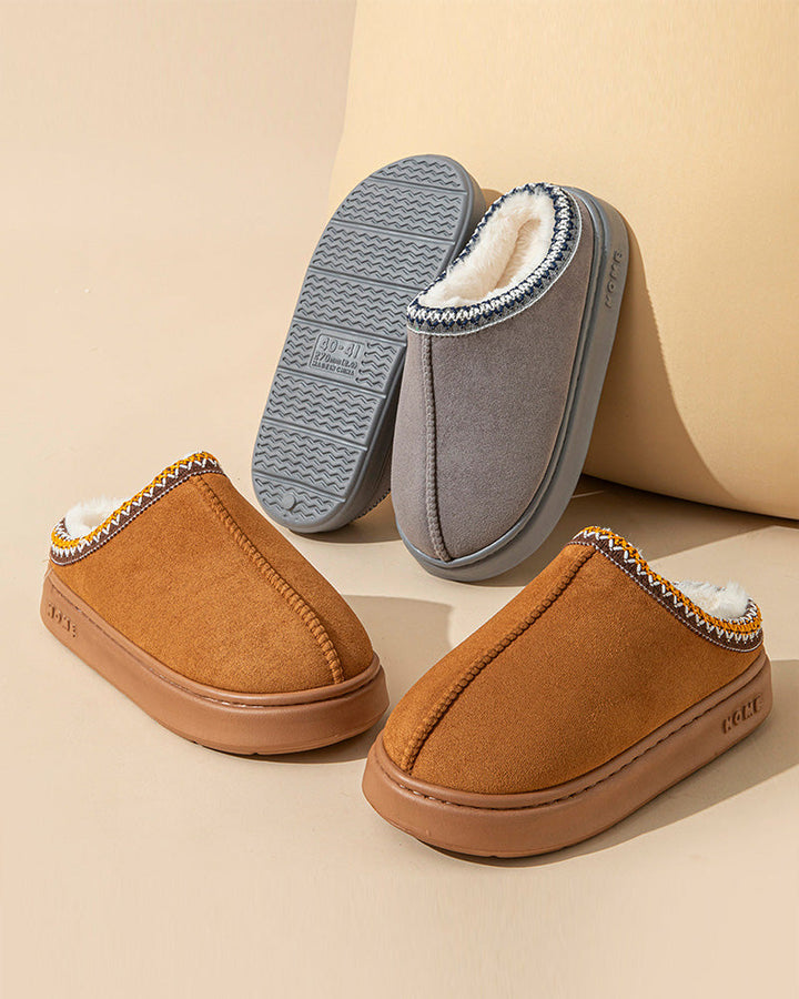 Chaussons en coton léger et antidérapants
