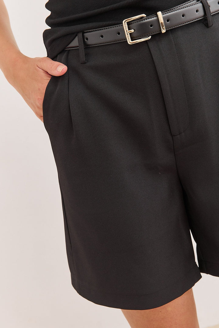 Bermuda pour femme, taille haute à plis, coupe droite avec poches 0