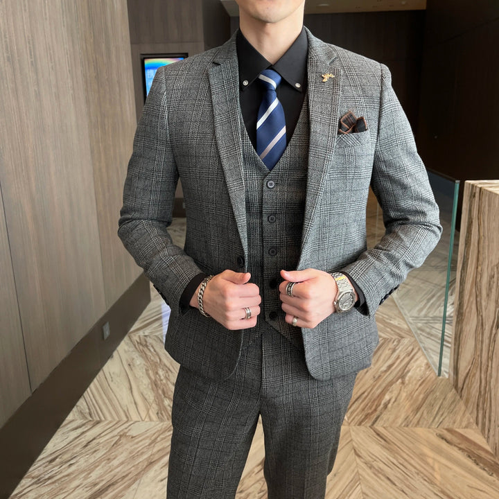 Carlo | Costume trois pièces à carreaux pour homme, coupe ajustée 4