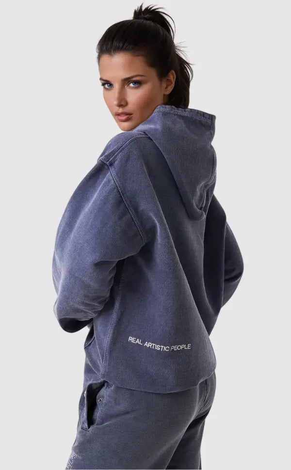 Chloé – Sweat à capuche femme au design moderne 2