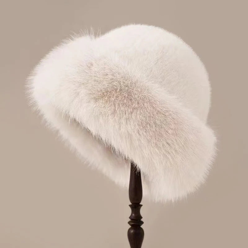 Clara Chapeau Sans Bord | Fausse Fourrure Douce Hiver Femme 3