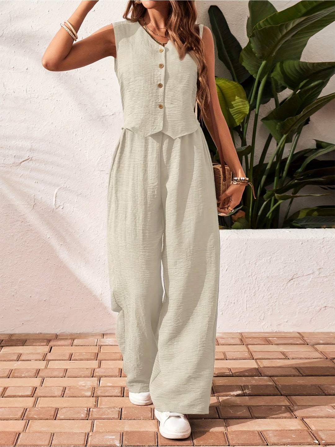 Combinaison élégante deux pièces pour femme, composée d'un gilet et d'un pantalon large – Tenue décontractée et estivale 5