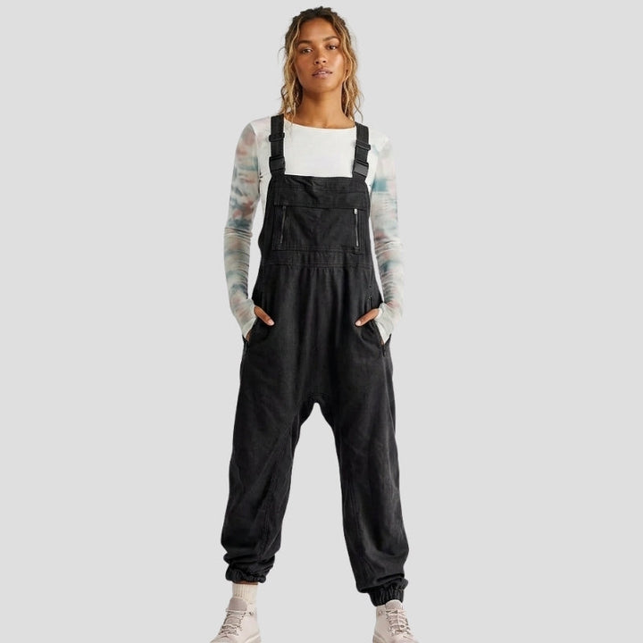 Combinaison femme avec poche poitrine zippée et bretelles réglables | Jogger 3