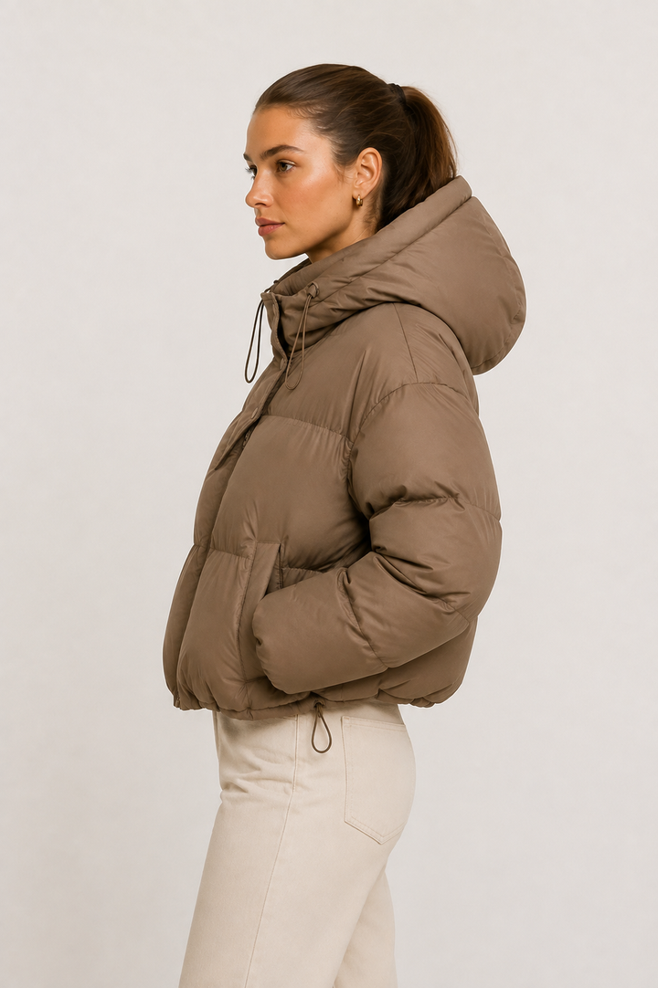 Doudoune courte à capuche pour femme 1