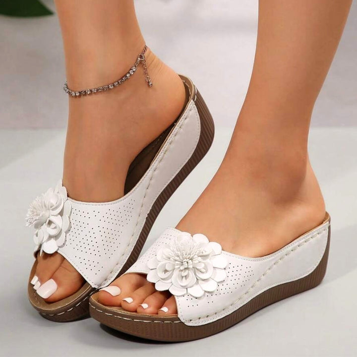 Ella – sandales élégantes à motif floral 0