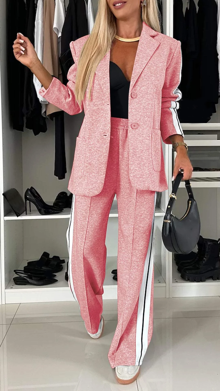 Ensemble tailleur femme blazer ample pantalon boutonné bureau travail