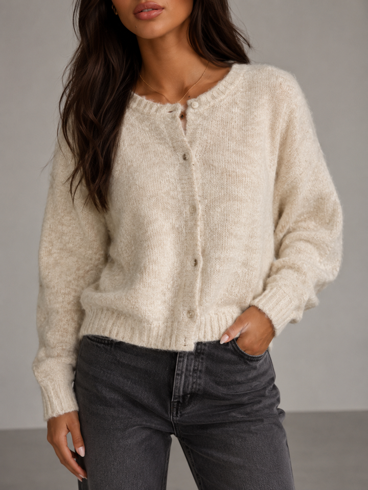 Gilet en maille duveteuse à boutons automne femme 10