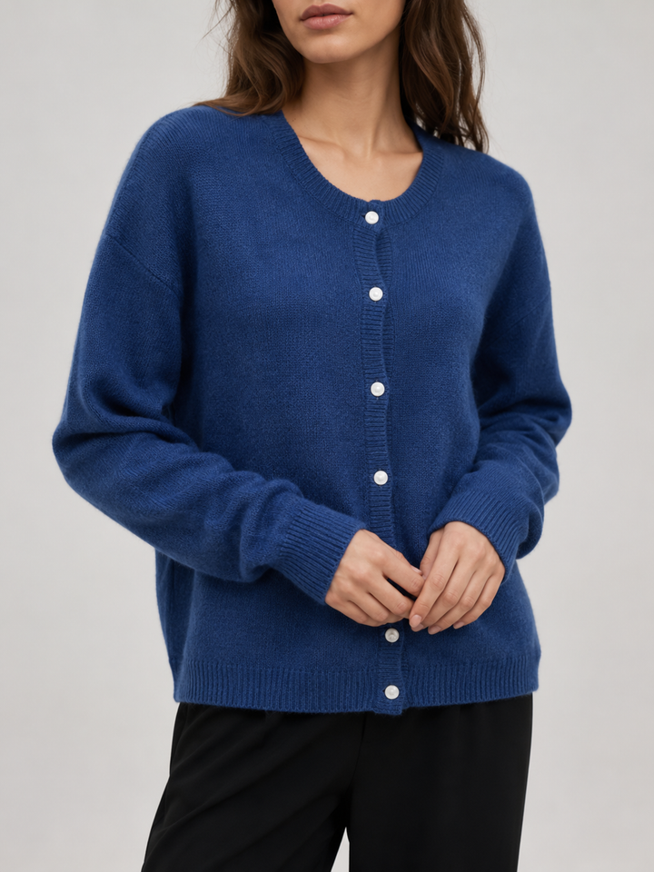 Gilet en maille duveteuse à boutons automne femme 6