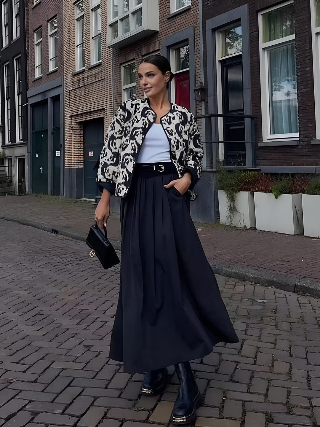 Girelle | Manteau ajusté à sequins pour invitées de mariage | Moderne 0