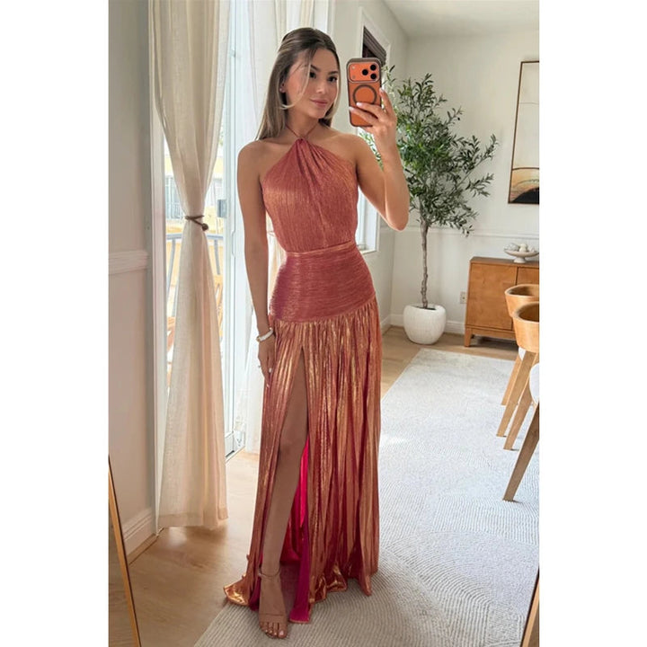 Giselle | Robe longue plissée dos nu à fente haute pour femme 11