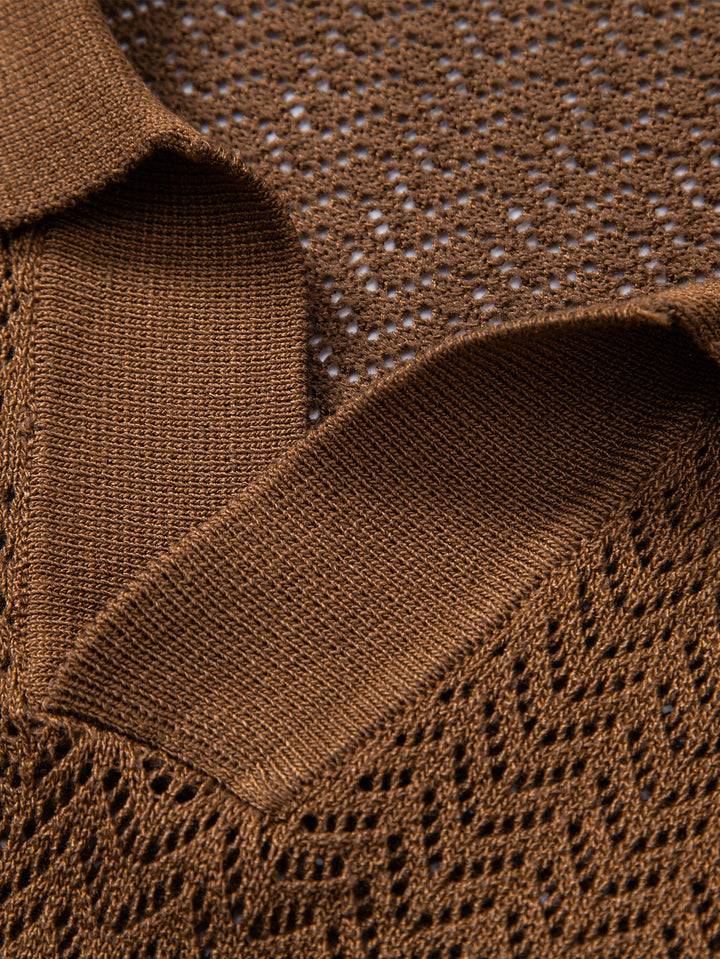 Polo à col V crocheté avec texture