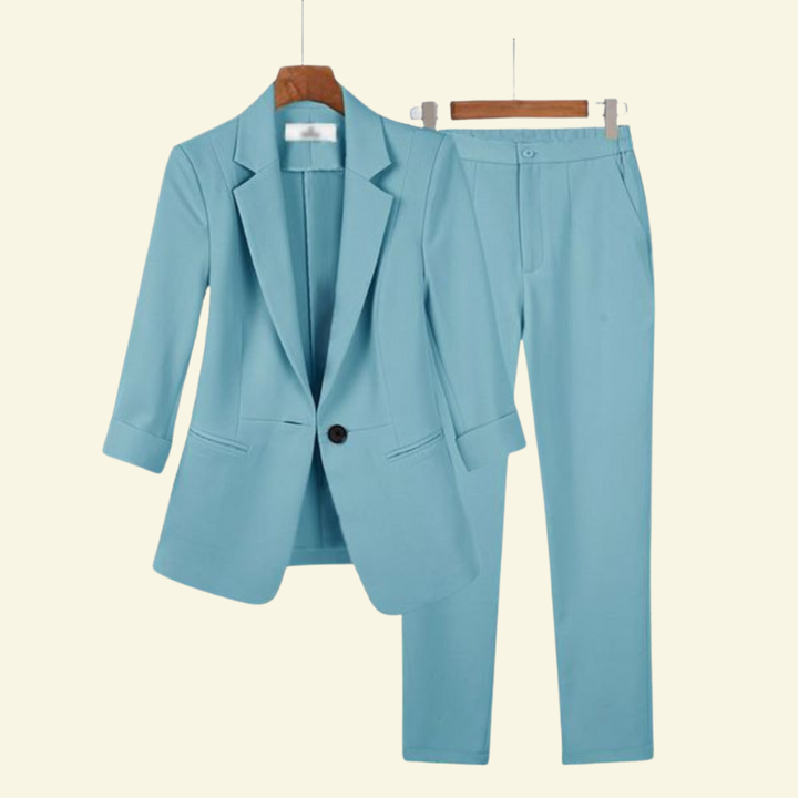 Isolde | Ensemble classique pour femme avec veste et pantalon 4