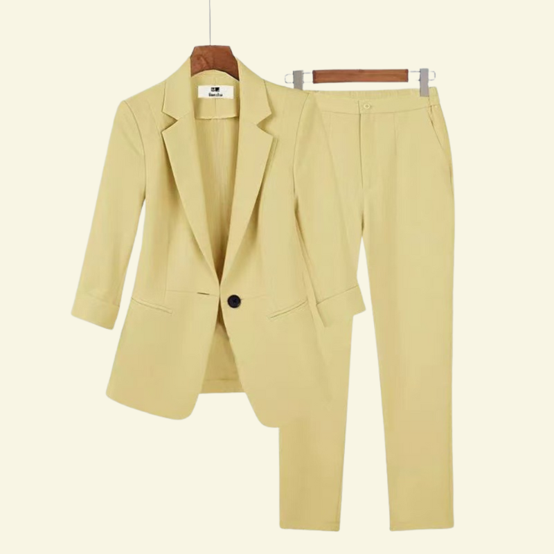 Isolde | Ensemble classique pour femme avec veste et pantalon 8