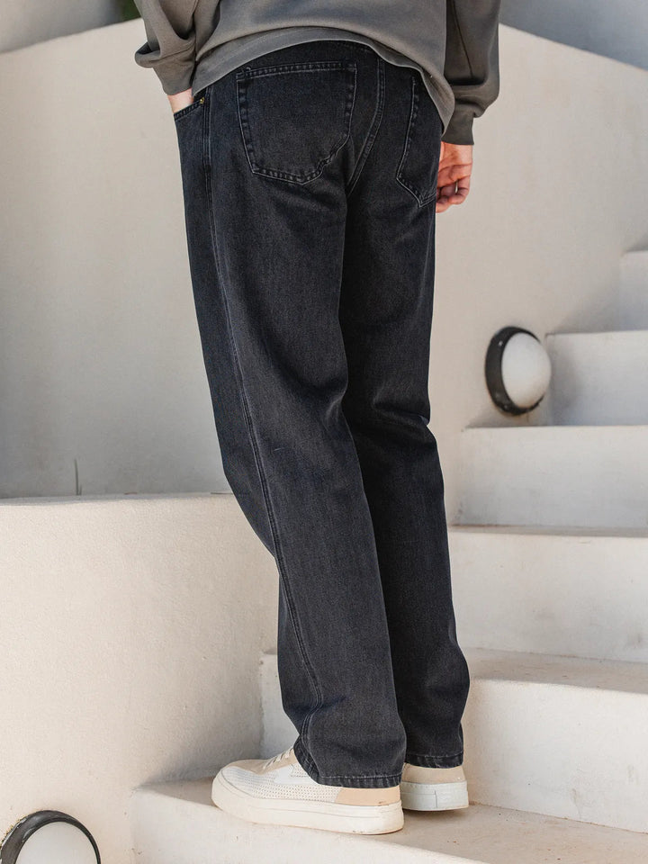 Jean en denim noir délavé 3