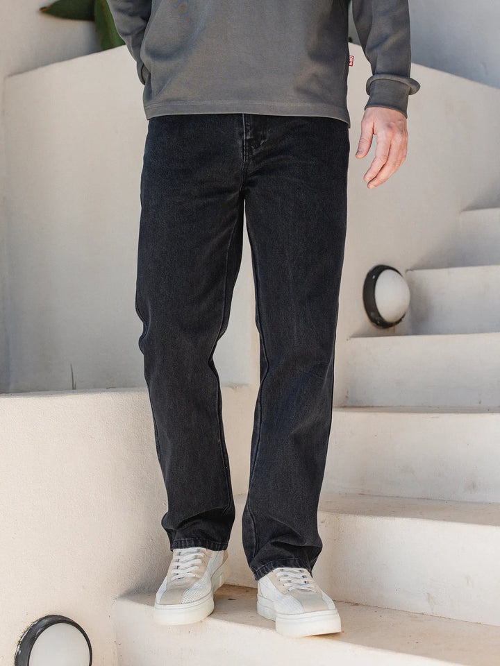 Jean en denim noir délavé 5