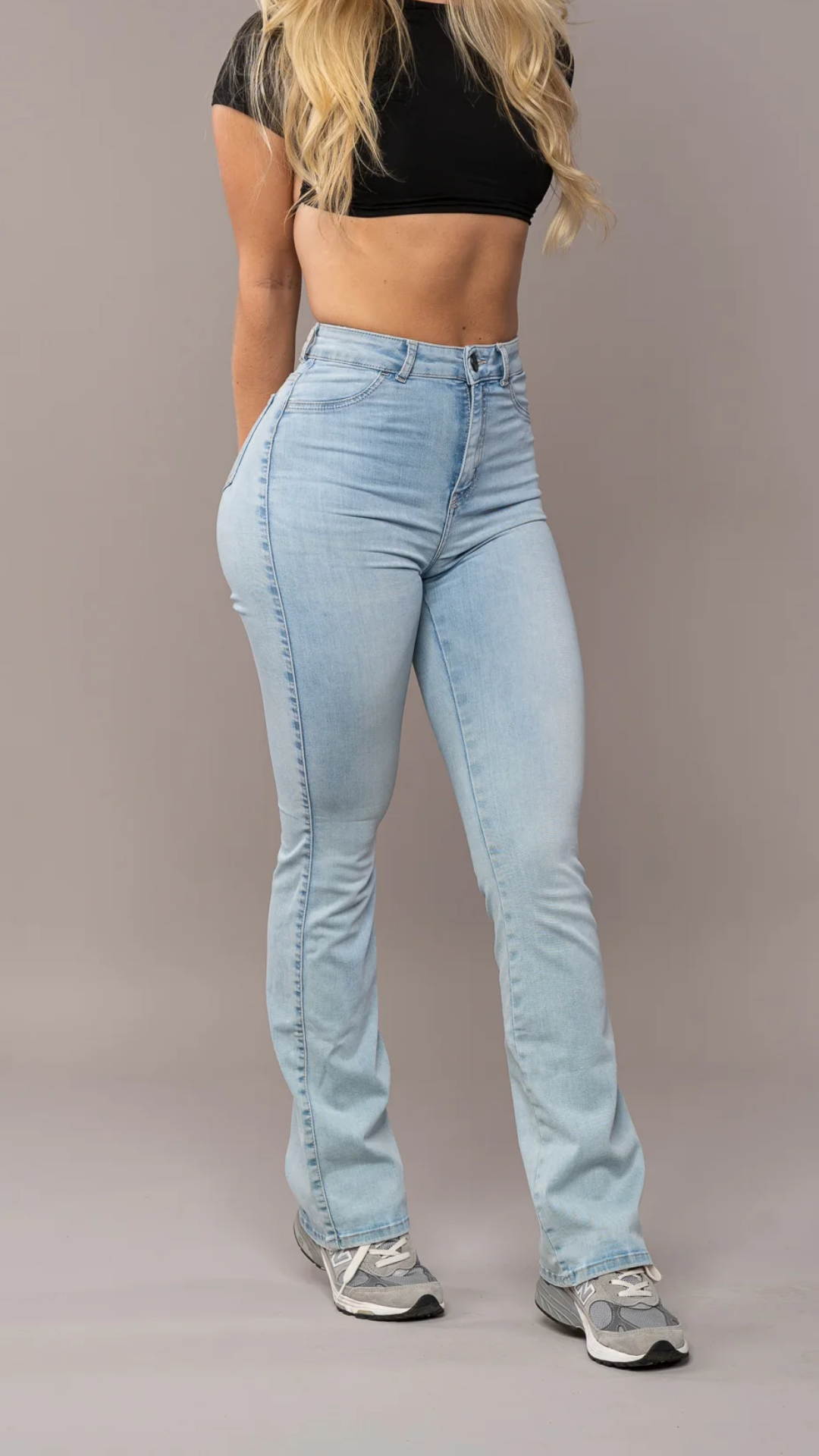 Jeans pour femme à jambes évasées