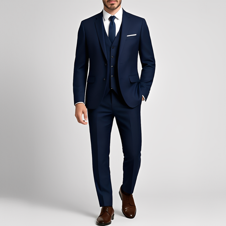 Costume homme trois pièces gris coupe ajustée cérémonie élégant