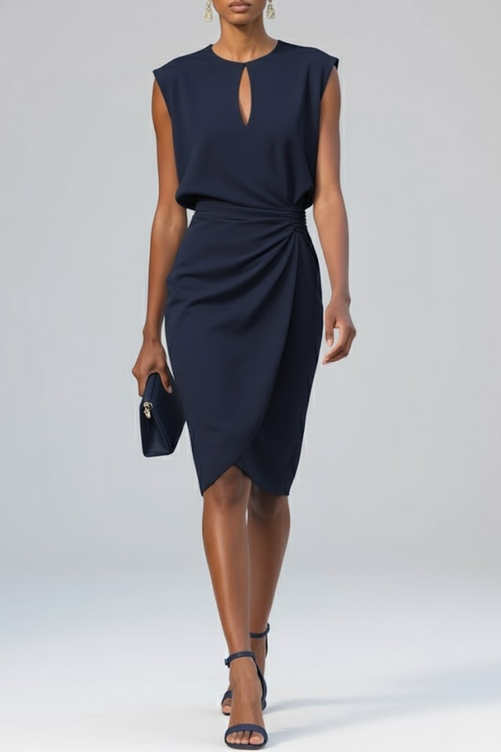 Katarzyna | Robe cocktail midi pour femme, décolleté en trou de serrure et taille froncée 1