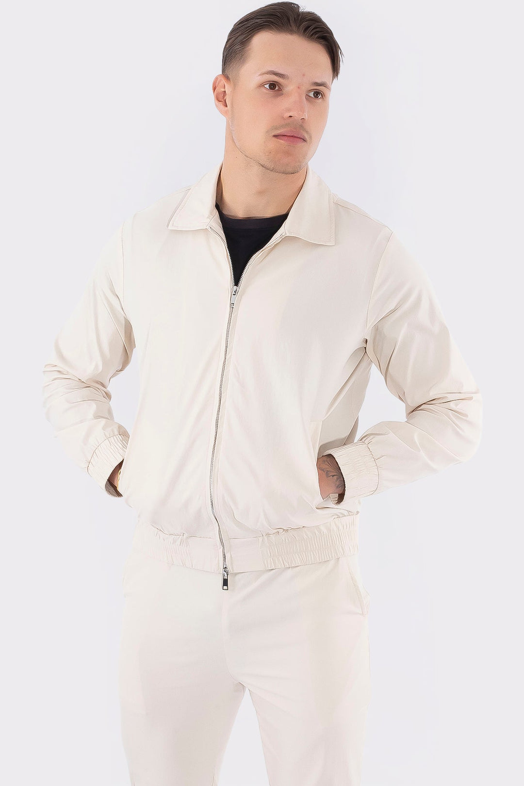 LE TENUE TECHNIQUE MONACO 8