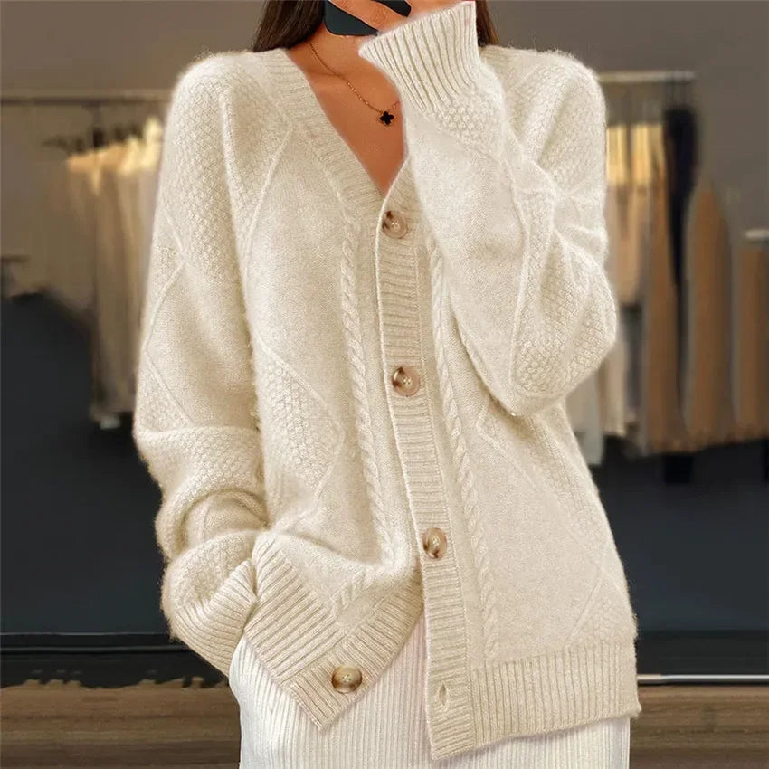 Lena Cardigan Femme – Gilet en Cachemire Doux à Boutons & Manches Longues Élégantes 6