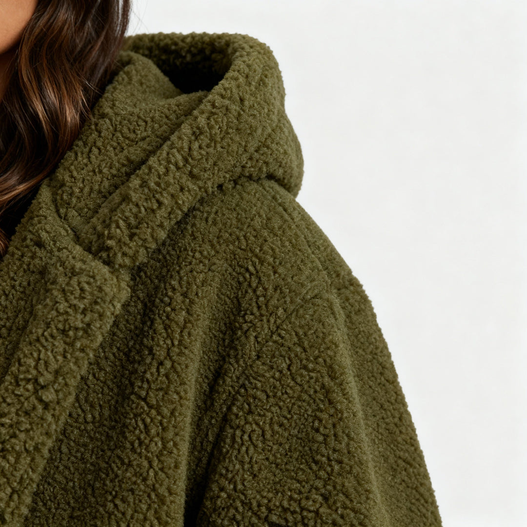Manteau femme | Long, à capuche, coupe ample et finitions soignées 5