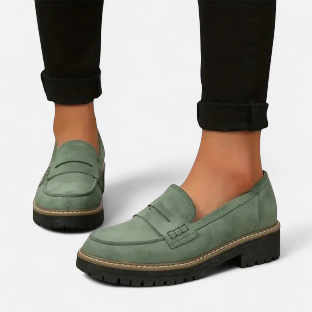 Mocassins femme orthopédiques élégants confort cuir à enfiler