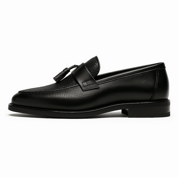Mocassins Tissés Élégants | Pompons Subtils 1