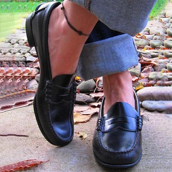 Mocassins plats classiques à enfiler pour femmes | Travail 1