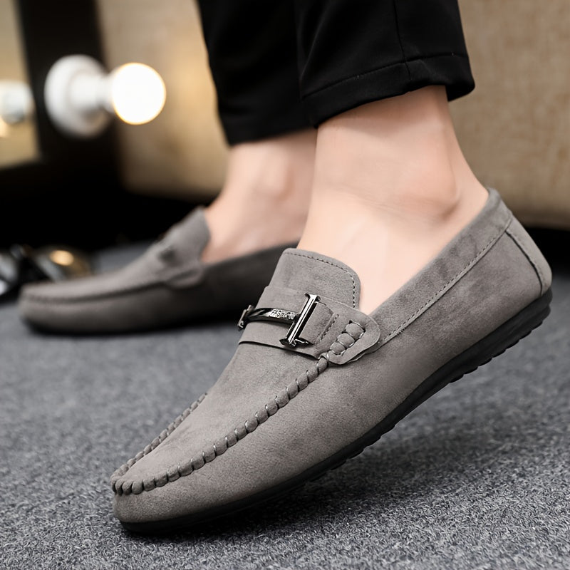 Mocassins pour homme à enfiler, bout rond et boucle sur la bride 1