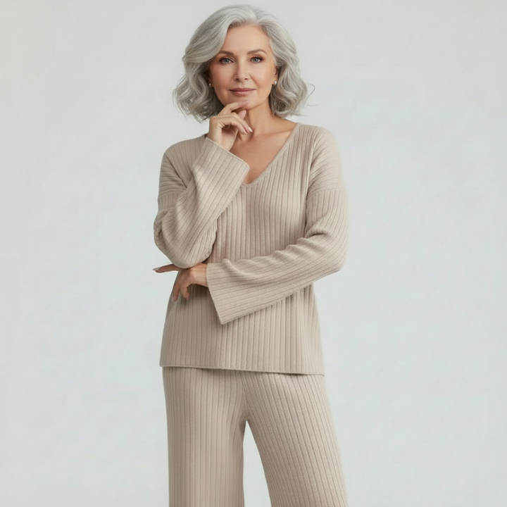 Nora | Ensemble de détente en maille pour femme | Doux, confortable et élégant 0