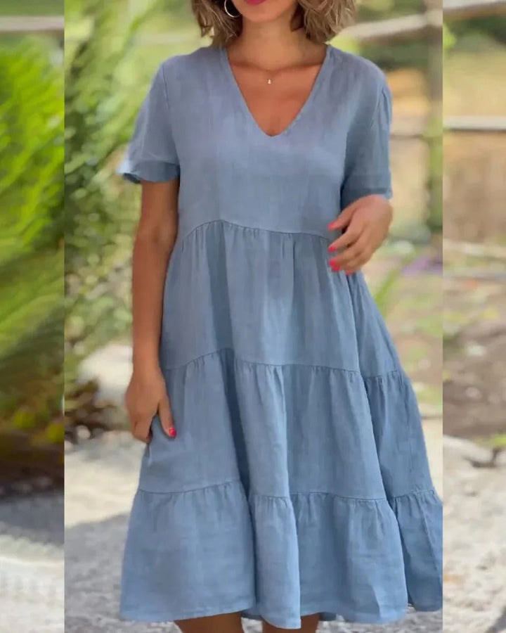 Paulina | Robe midi pour femme, jupe évasée et col en V 1
