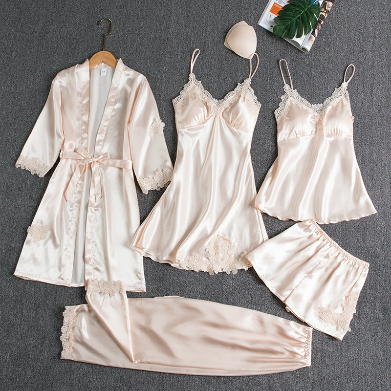 Ensemble pyjama femme en soie usage détente quotidien