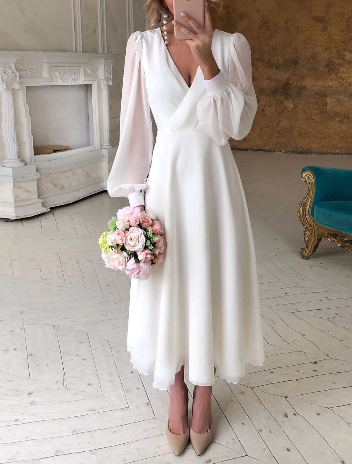 Robe de mariée midi élégante | Manches bouffantes et coupe ajustée