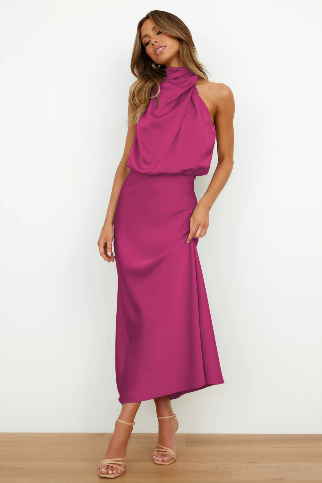 Robe femme | Longueur midi, sans manches, col halter, décolleté cascade 8