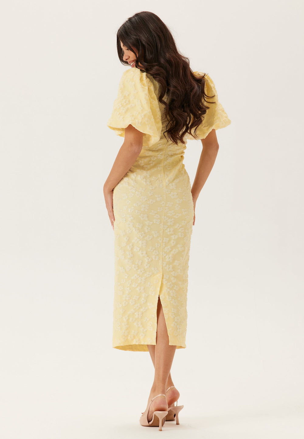 Robe midi jacquard à manches bouffantes 1