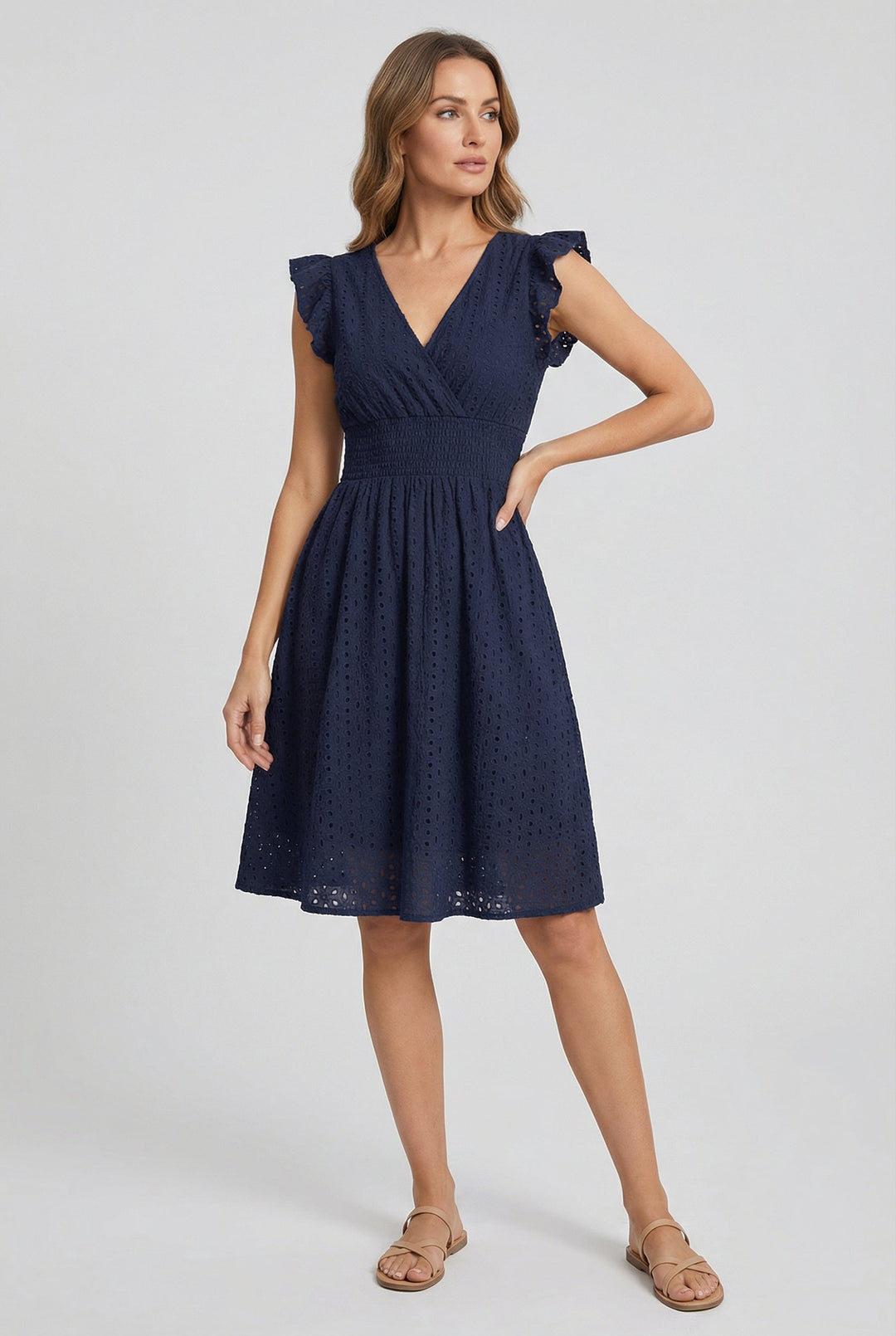 Robe trapèze pour femme | Taille froncée et manches courtes 7
