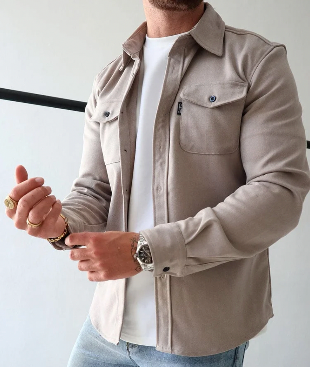 Surchemise décontractée pour homme avec fermeture boutonnée et poches poitrine 0
